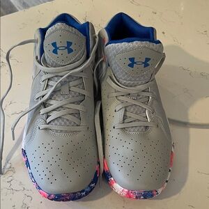 New Under Armour  Gray and Blue Sneakers M(9)W (10.5)